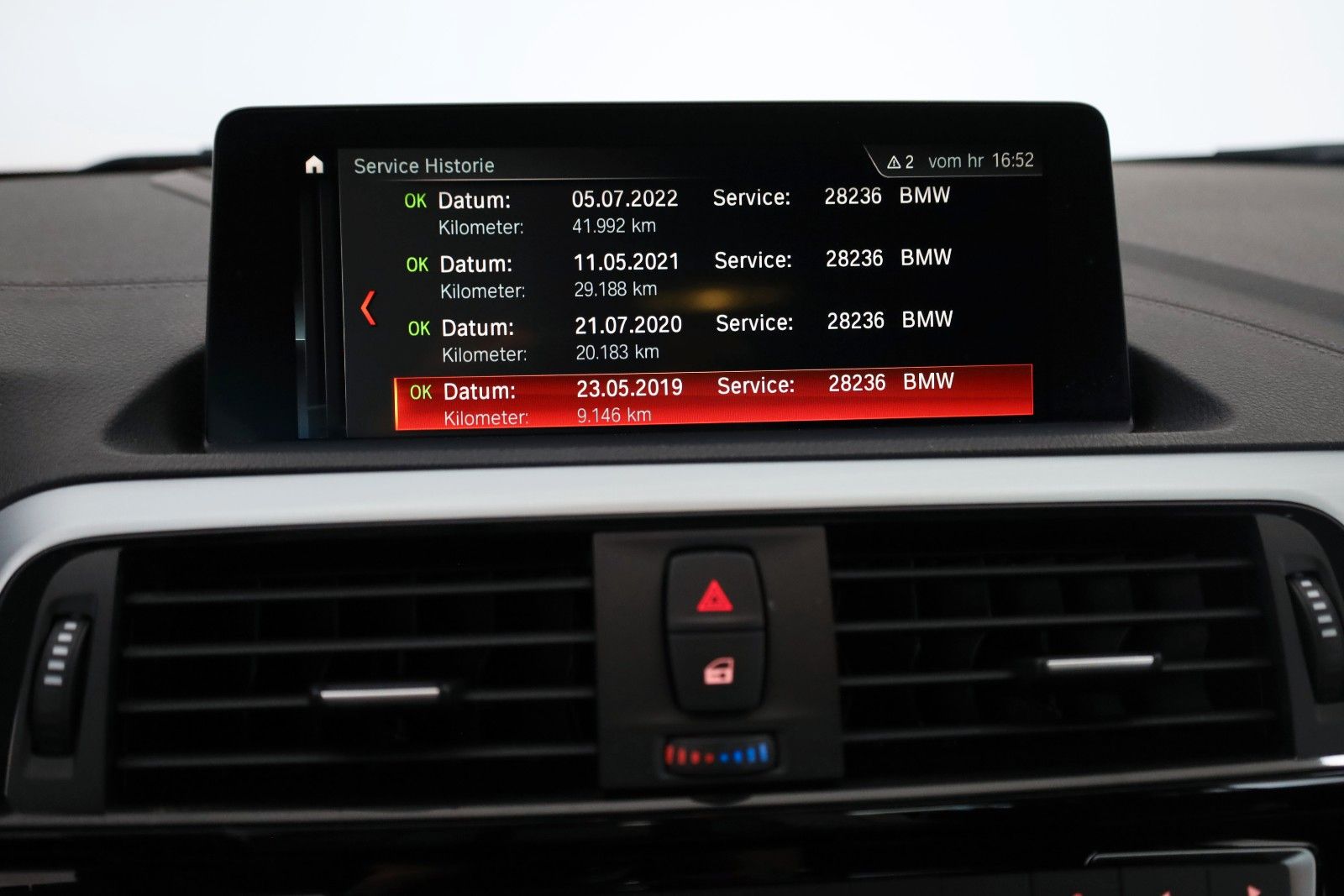 Fahrzeugabbildung BMW 125i M Sport 5T Leder,Navi,LED,SH,Park Assistent