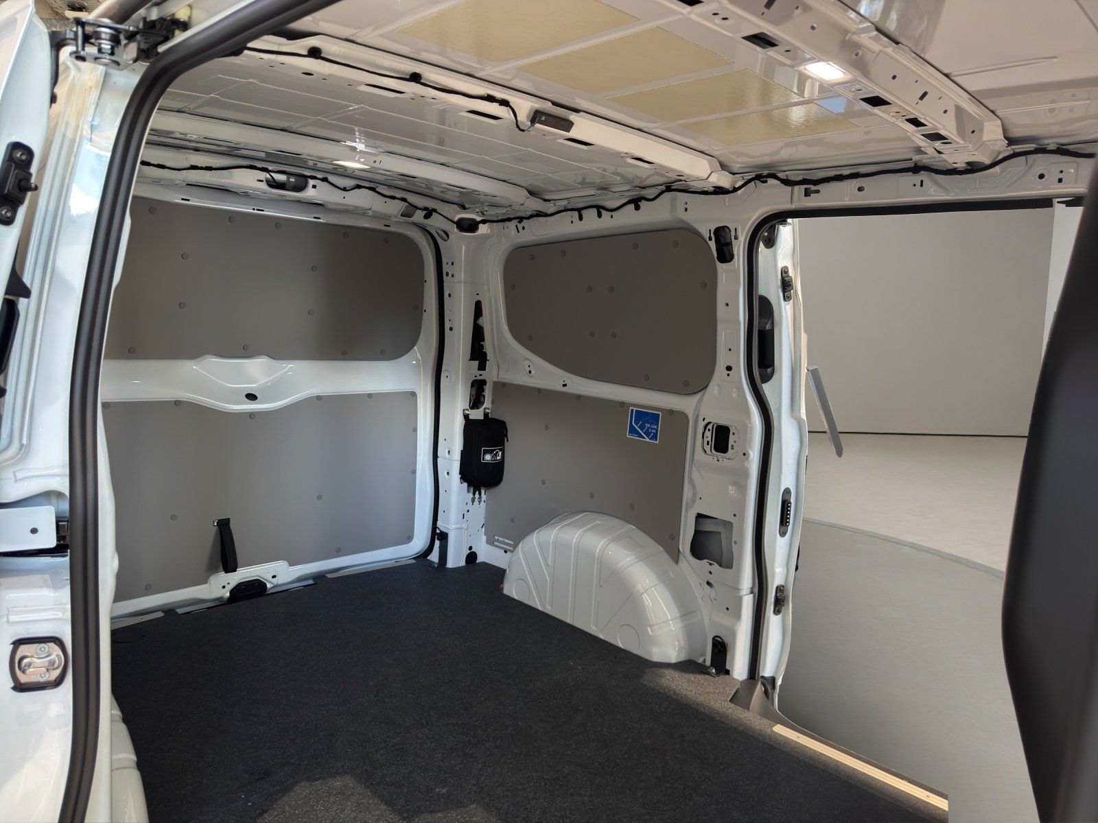 Volkswagen T7 Transporter - Bild 17