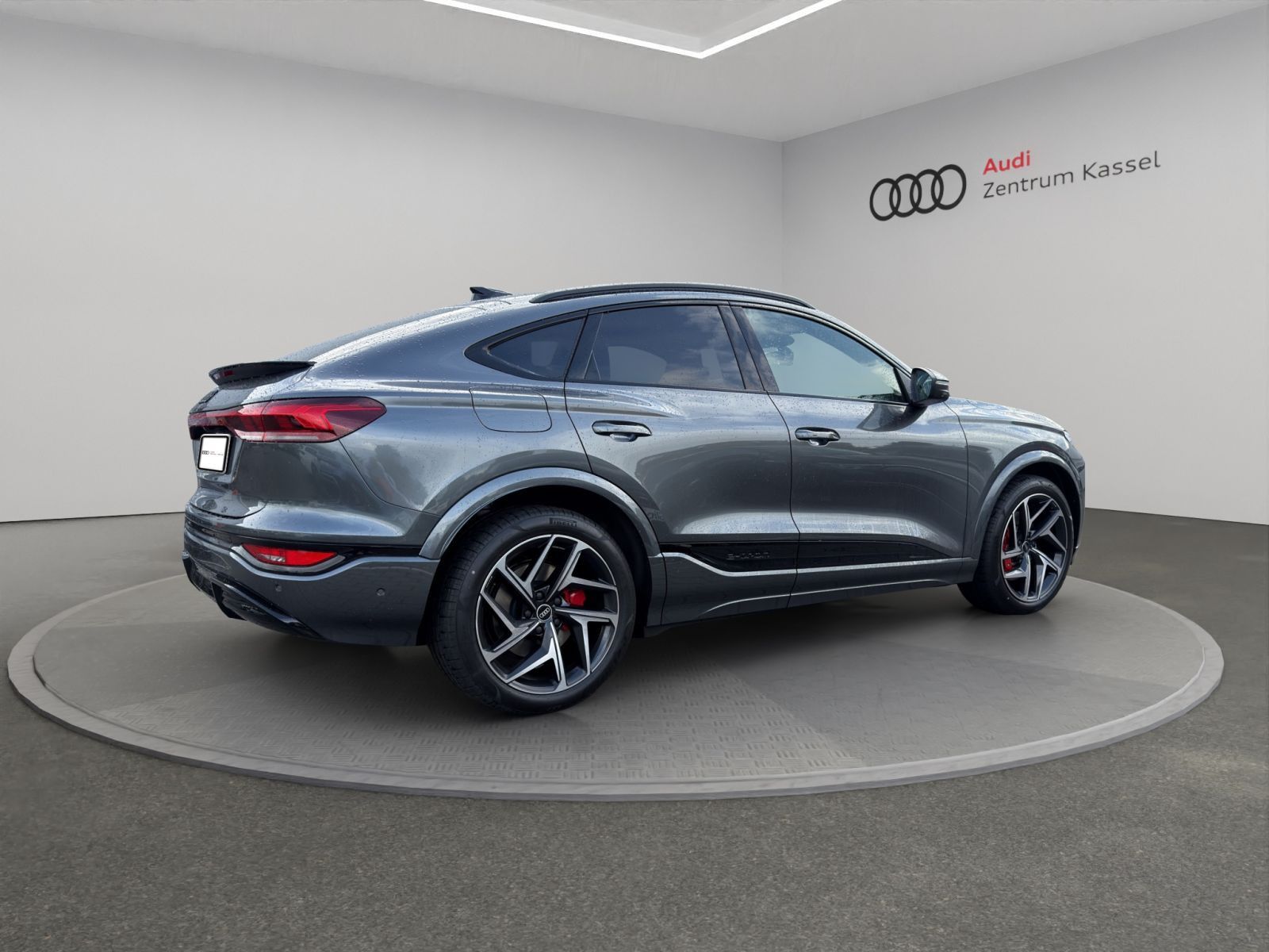 Audi SQ6 e-tron - Bild 7