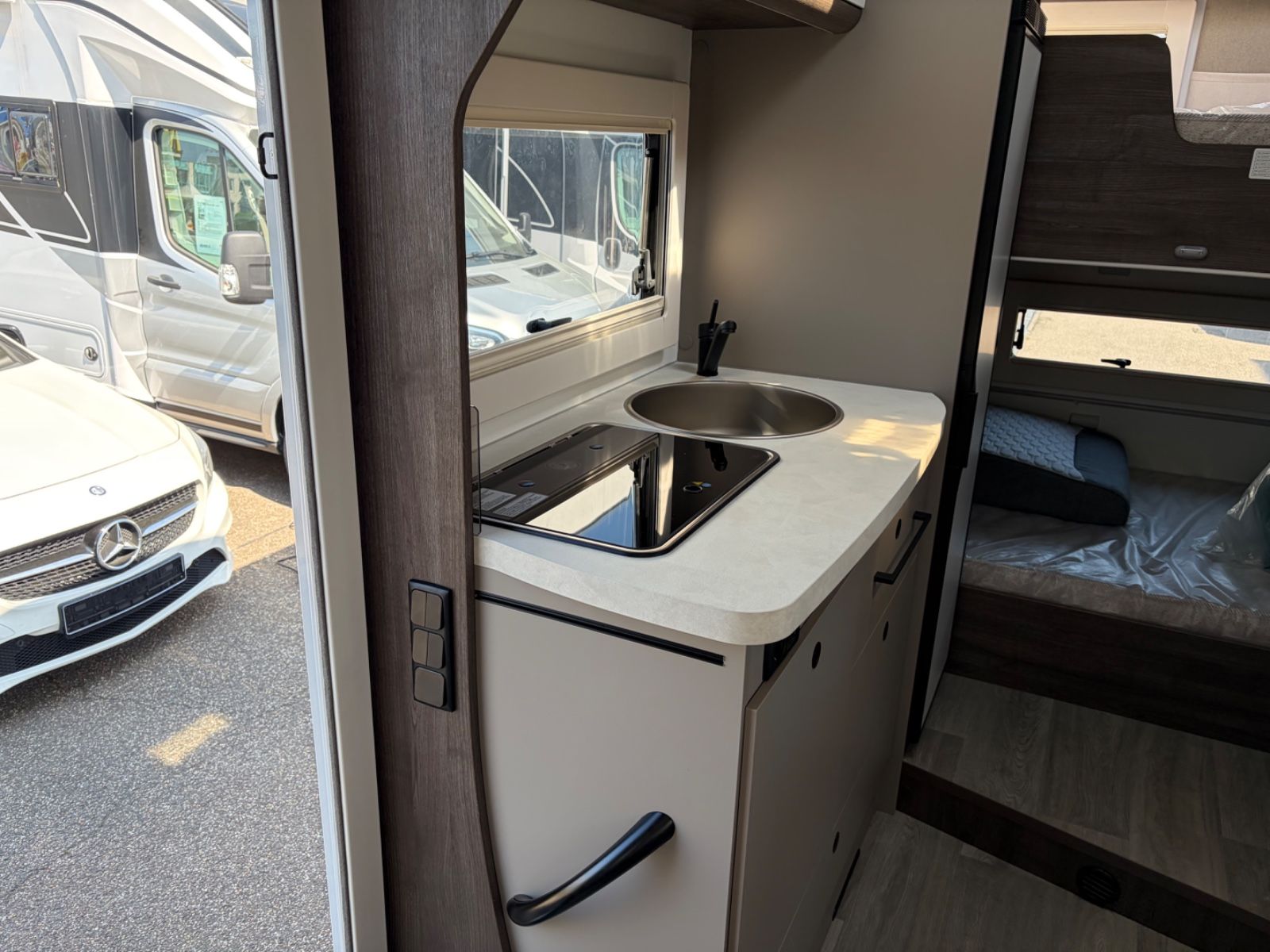 Fahrzeugabbildung Benimar Tessoro 425 neuer Grundriss Md. 26