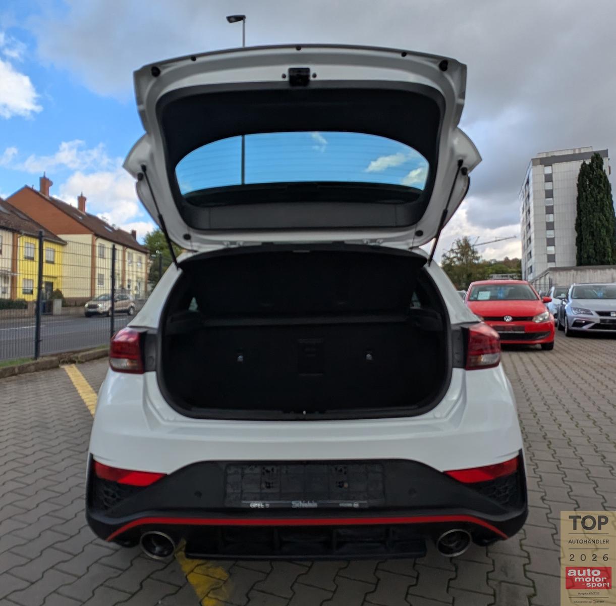 Hyundai i30 2.0 N-Performance*1.Hd*Auto*LED*RKam*CarPlay, миниатюра 9