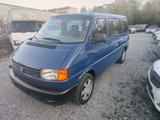Volkswagen T4 Caravelle 2.5 TDI 75kW - VW T4 Caravelle mit Anhängerkupplung