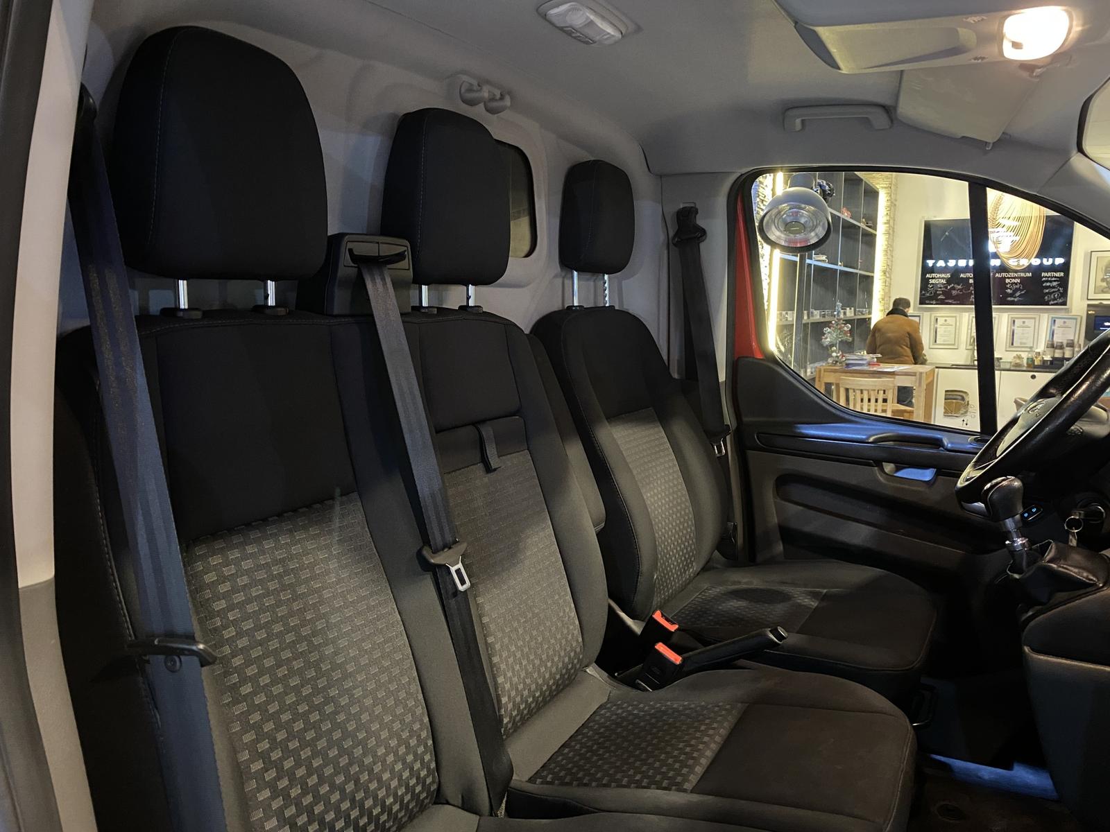 Ford Transit Custom L2 H2 Würth-Regale Navi R.Cam PDC