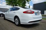 Ford Mondeo Limousine Hybrid - Ford Mondeo mit Hybrid-Antrieb