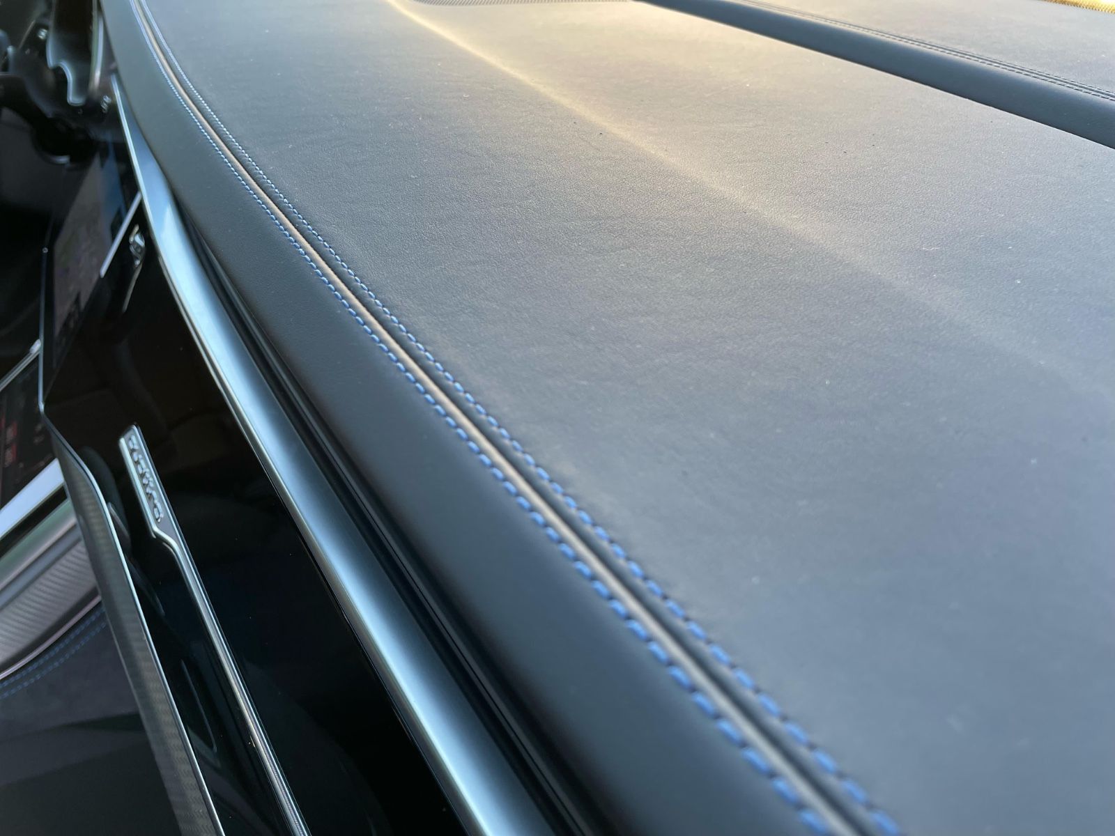 Fahrzeugabbildung Audi RSQ8 Performance Facelift |Keramik|305|Designpak