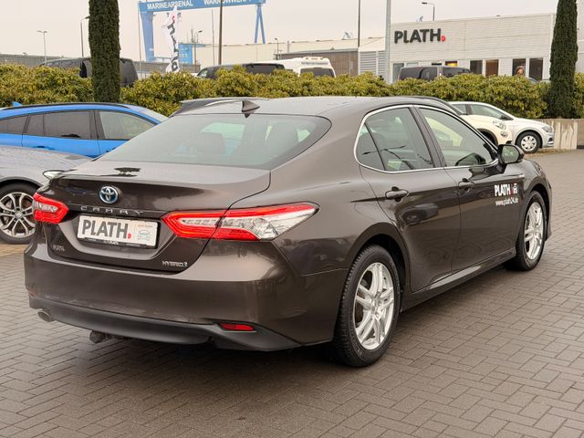 Toyota Camry Hybrid Executive