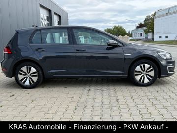 Volkswagen Golf - 12