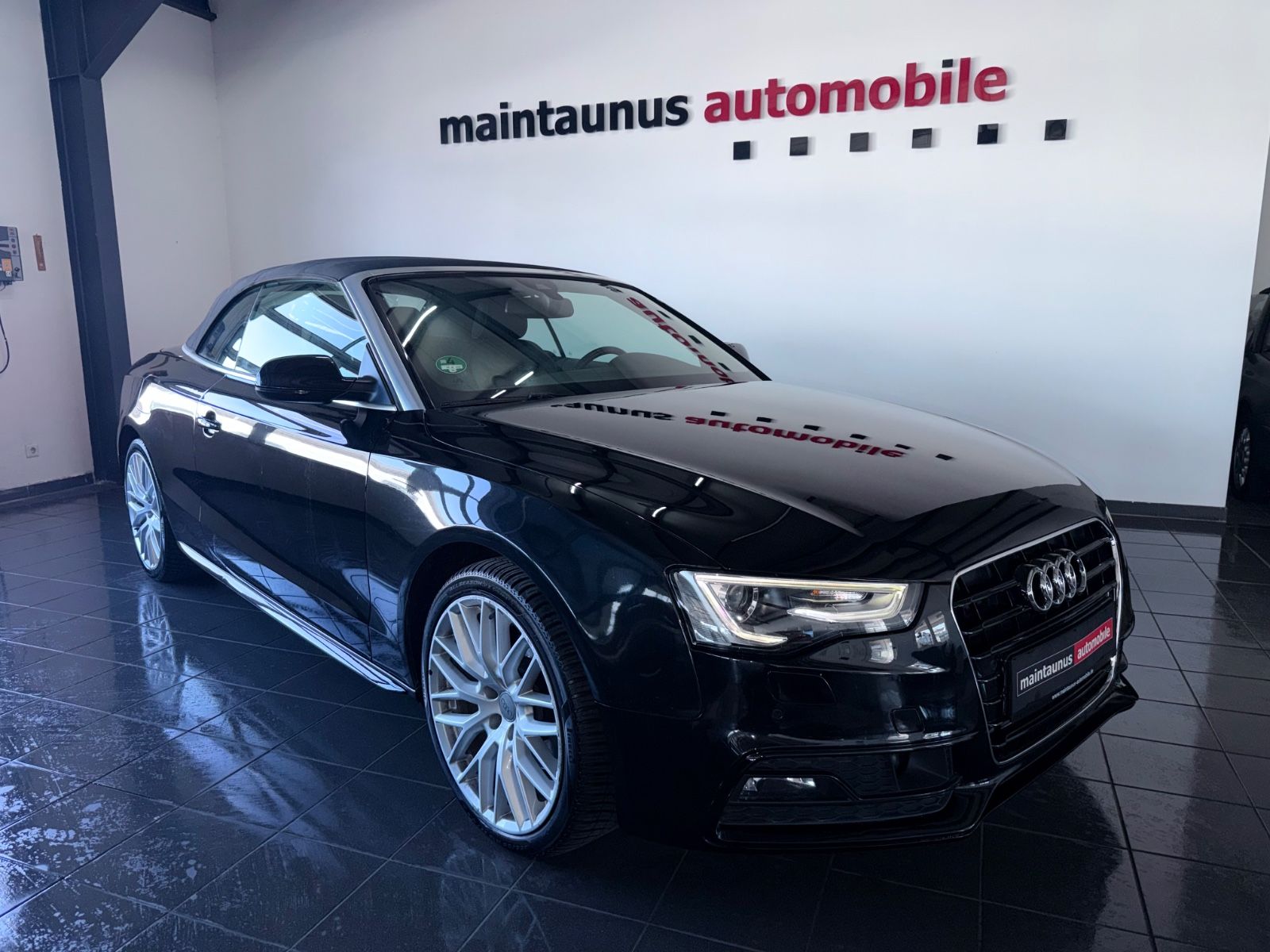 AUDI A5 Cabriolet 3.0 TDI S line *XENON+KAMERA+NAVI*