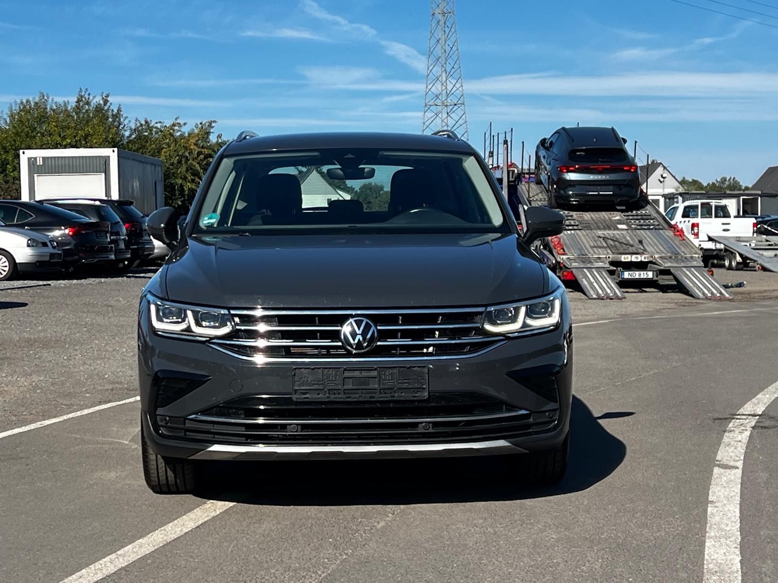 Volkswagen Tiguan Elegance 4Motion /Matrix/AHK/2.0Diesel