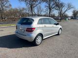 Mercedes-Benz B 180 CDI, Sitzheizung, PDC, *kein ROST* - Mercedes-Benz bis 5.000 Euro