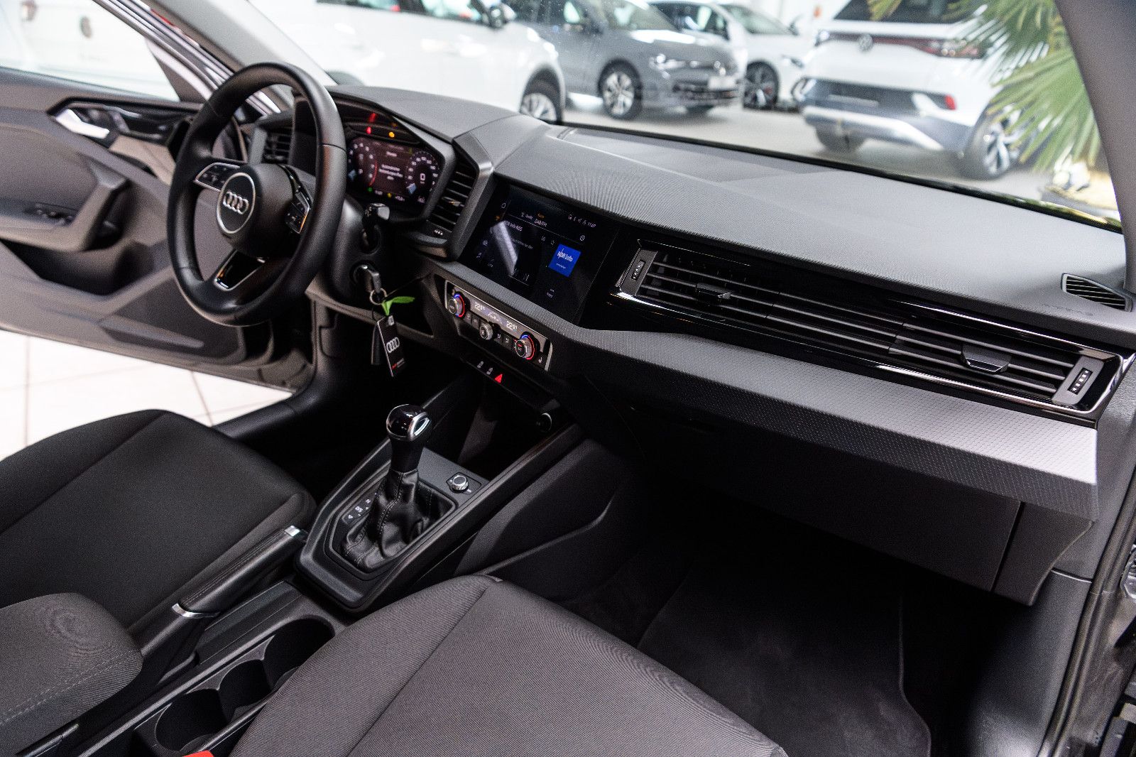 Fahrzeugabbildung Audi A1 Sportback 25 TFSI basis