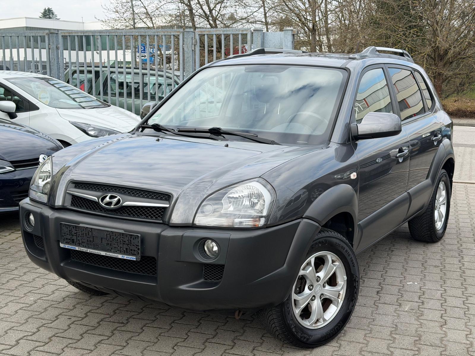 Hyundai Tucson 2.0 GLS 4WD *TÜV* *AHK*KLIMA*SITZHEIZUNG*