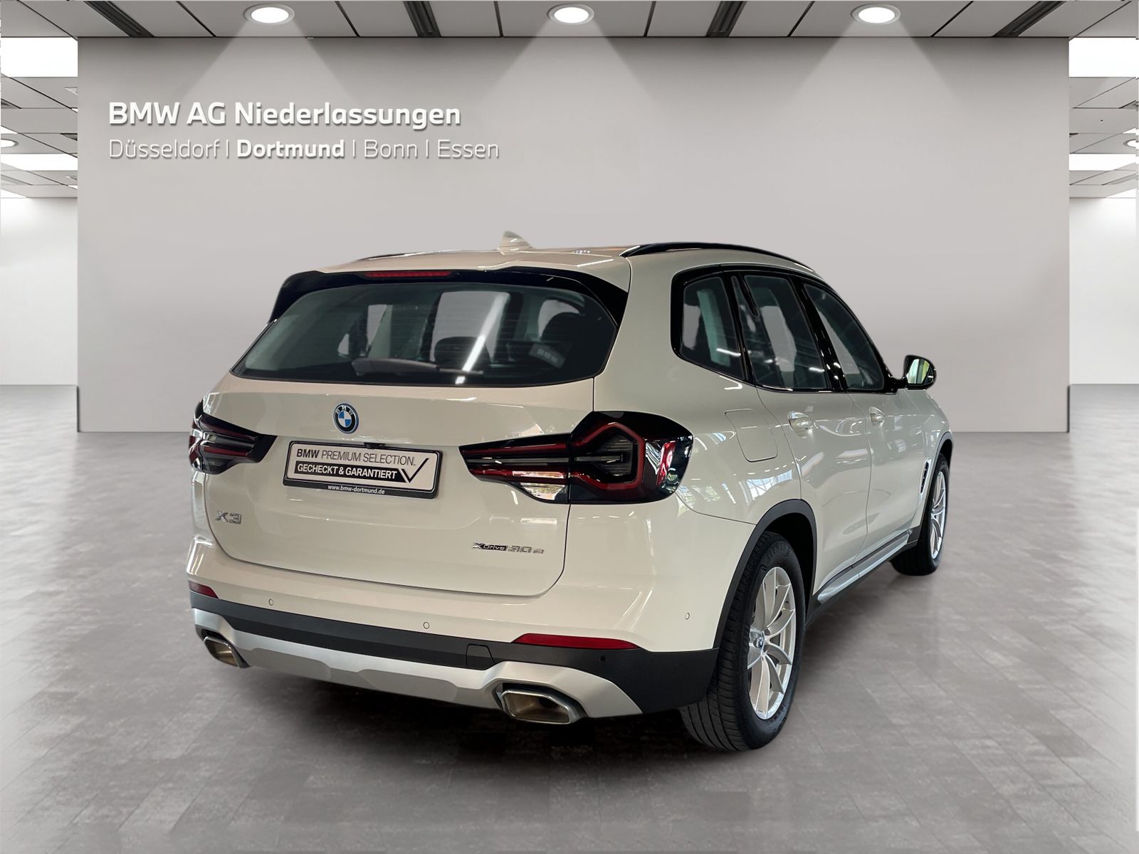 BMW X3 xDrive30e Navi Kamera Sportsitze LED foto 2