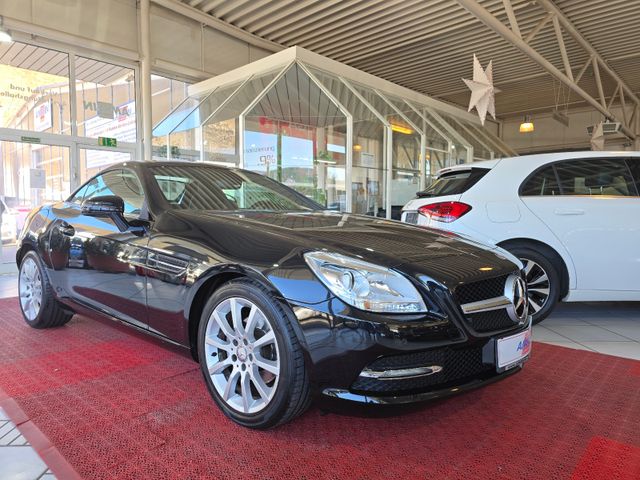 Mercedes-Benz SLK 200 Roadster BlueEfficiency+NAVI+AIRSCRAF+