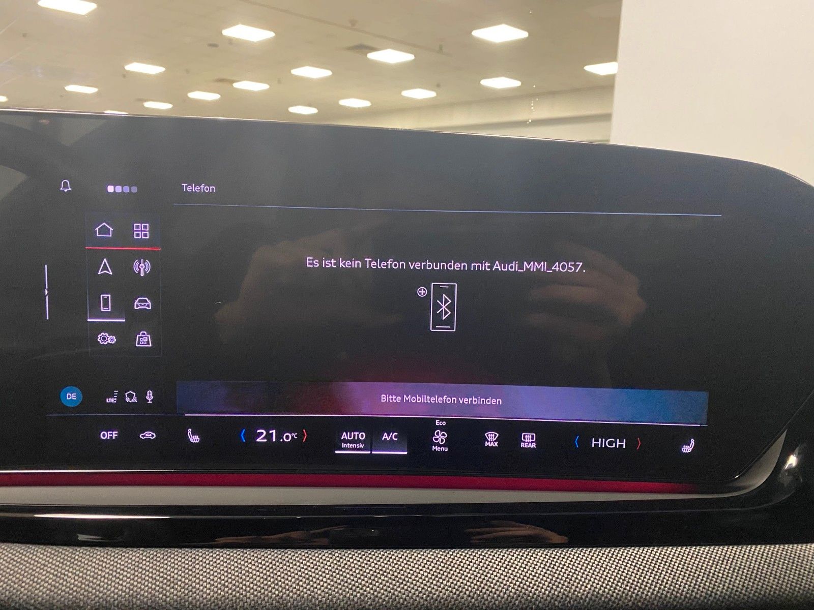 Fahrzeugabbildung Audi A5 B10 TDI S tronic Avant+S-Line+MATRIX+NAVI+19"