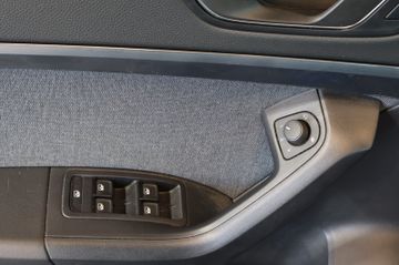 Seat Ateca 1.5 TSI Style AID+FRONT+CARPLAY+PANO