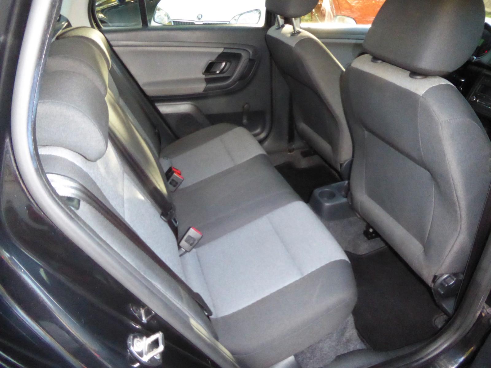 Skoda Fabia 2011 — photo 19
