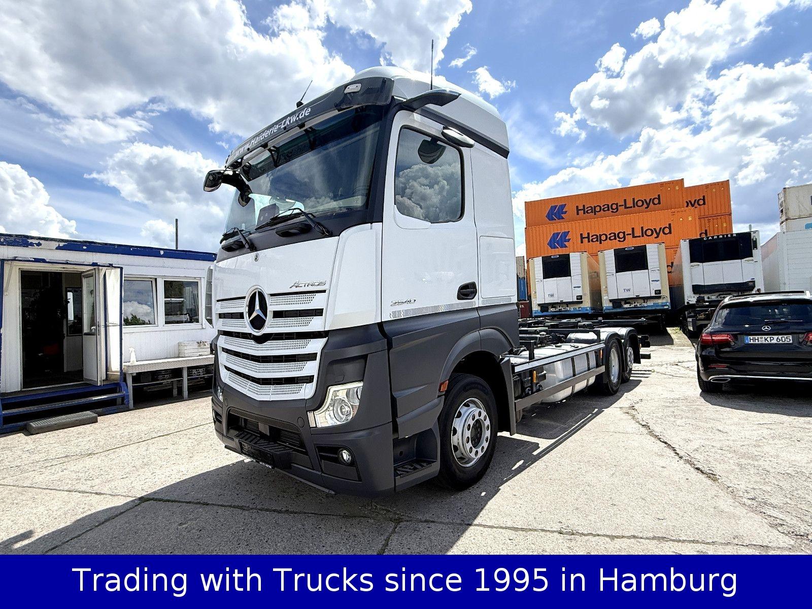 Mercedes-Benz Actros 2540 Fahrschule Vermietung 6-Sitzer Lift