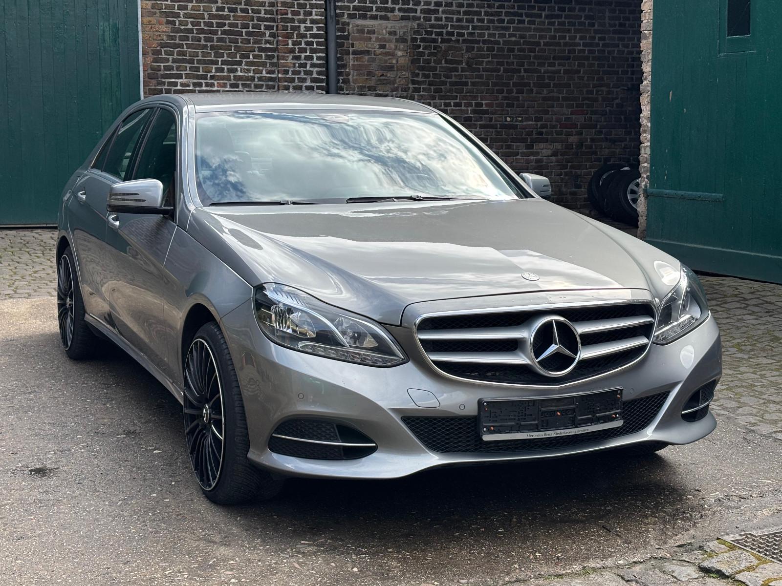 Mercedes-Benz E 200 CDI AVANTGARDE AHK 19"