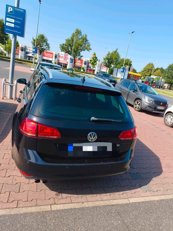 Image of Volkswagen Golf