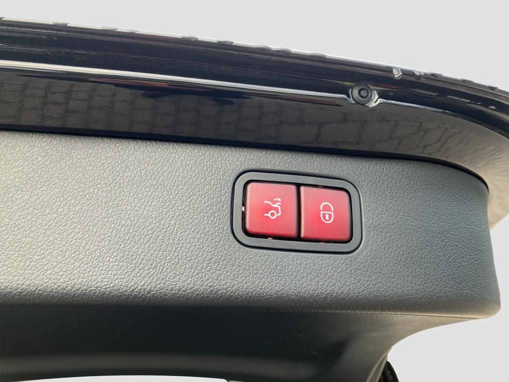 Fahrzeugabbildung Mercedes-Benz C 300 d T-Modell AMG Line*el. Heckklappe*Kamera