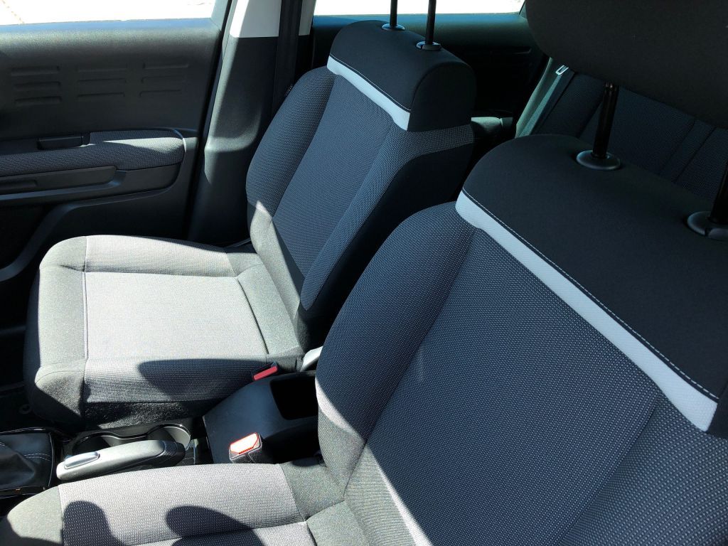 Fahrzeugabbildung Citroën C3 Aircross PureTech 130 Stop & Start EAT6 OPF P
