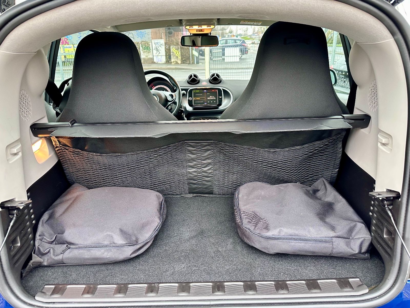 Fahrzeugabbildung Smart ForTwo Coupe EQ /LED/PDC/Kamera/Pano/CarPlay