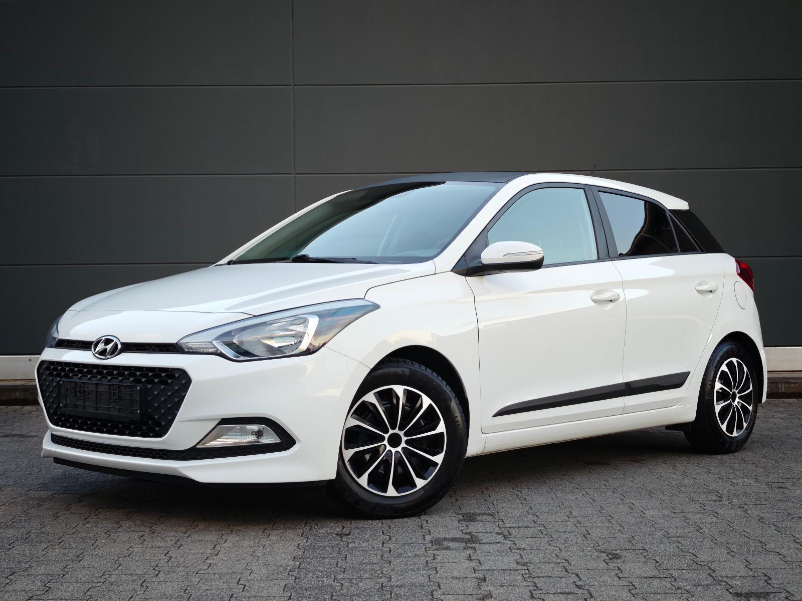 Hyundai i20 Classic 1.Hand Klima 8xReifen GuterZustand