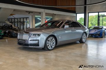 Rolls-Royce Ghost Two-tone Sternenhimmel Fond Entertainment