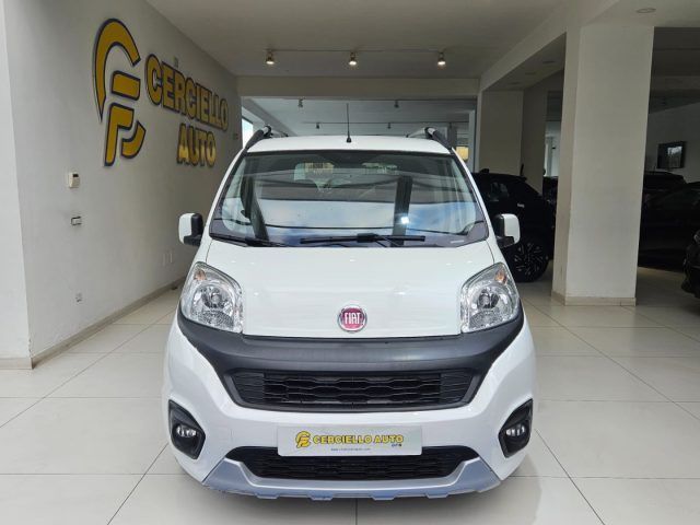 Fiat FIAT Qubo 1.3 MJT 95 CV Start&Stop Trekking DA ?