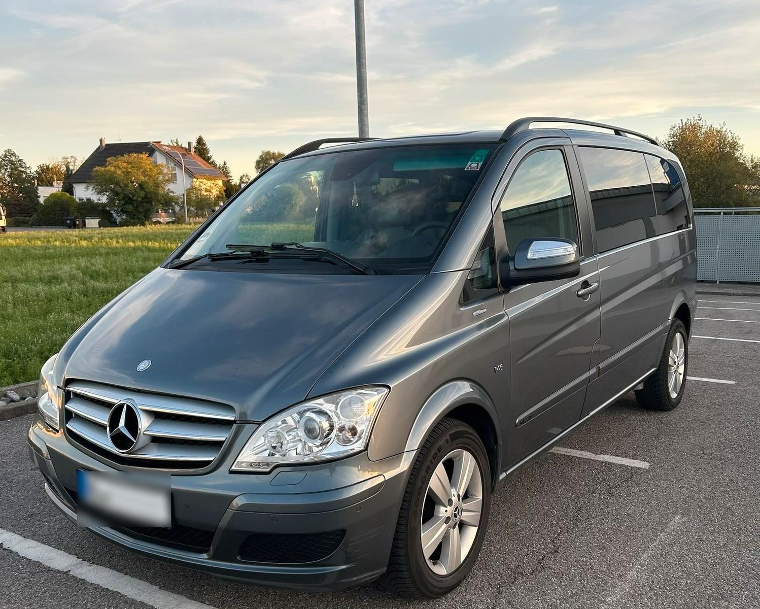 Mercedes-Benz Viano