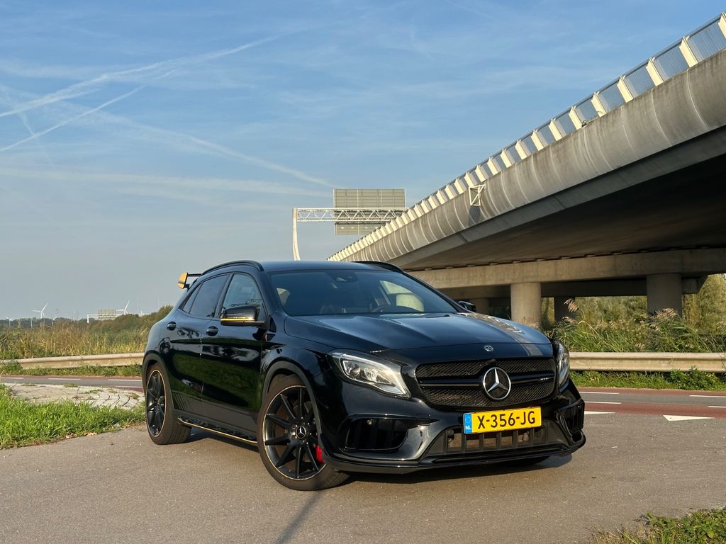 Image of Mercedes-Benz GLA 45 AMG