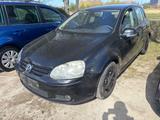 Volkswagen Golf V Lim. Sportline 1.9TDI/3.HAND/Export - Volkswagen Golf: TDI Sportline