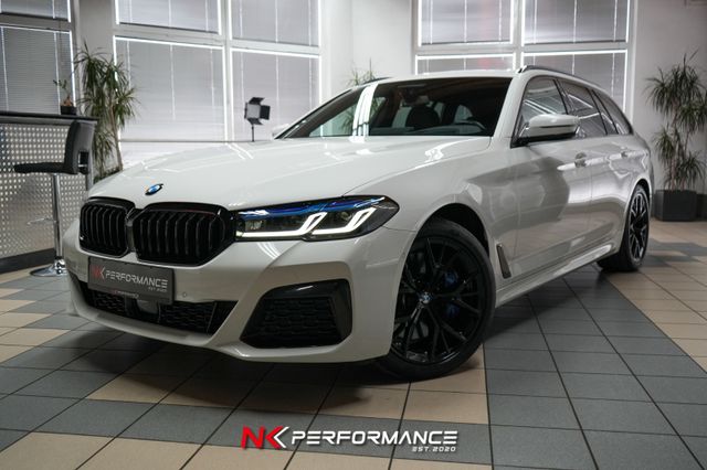 BMW 540 i x Drive Tour. M Sport /PANO/ STANDHZG/ H&K