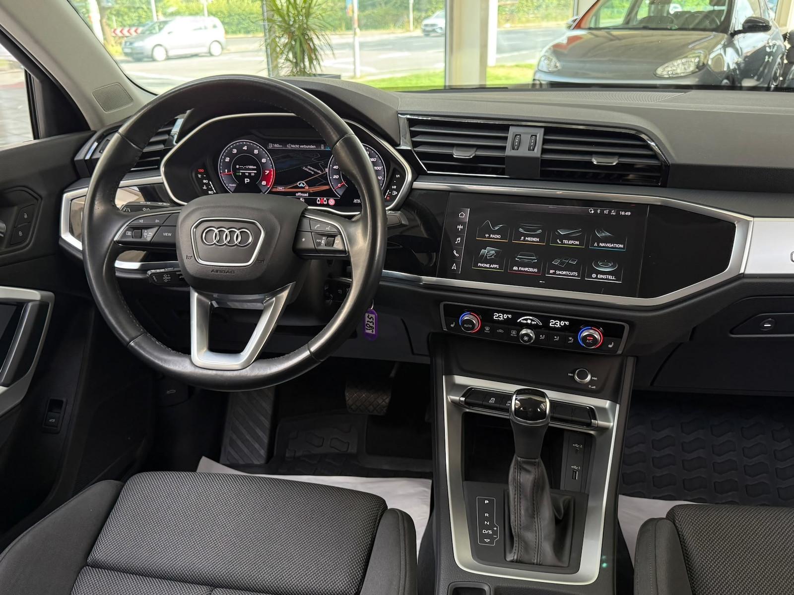 Audi Q3 40 TFSI S-tronic Quattro Standheiz. LED ACC