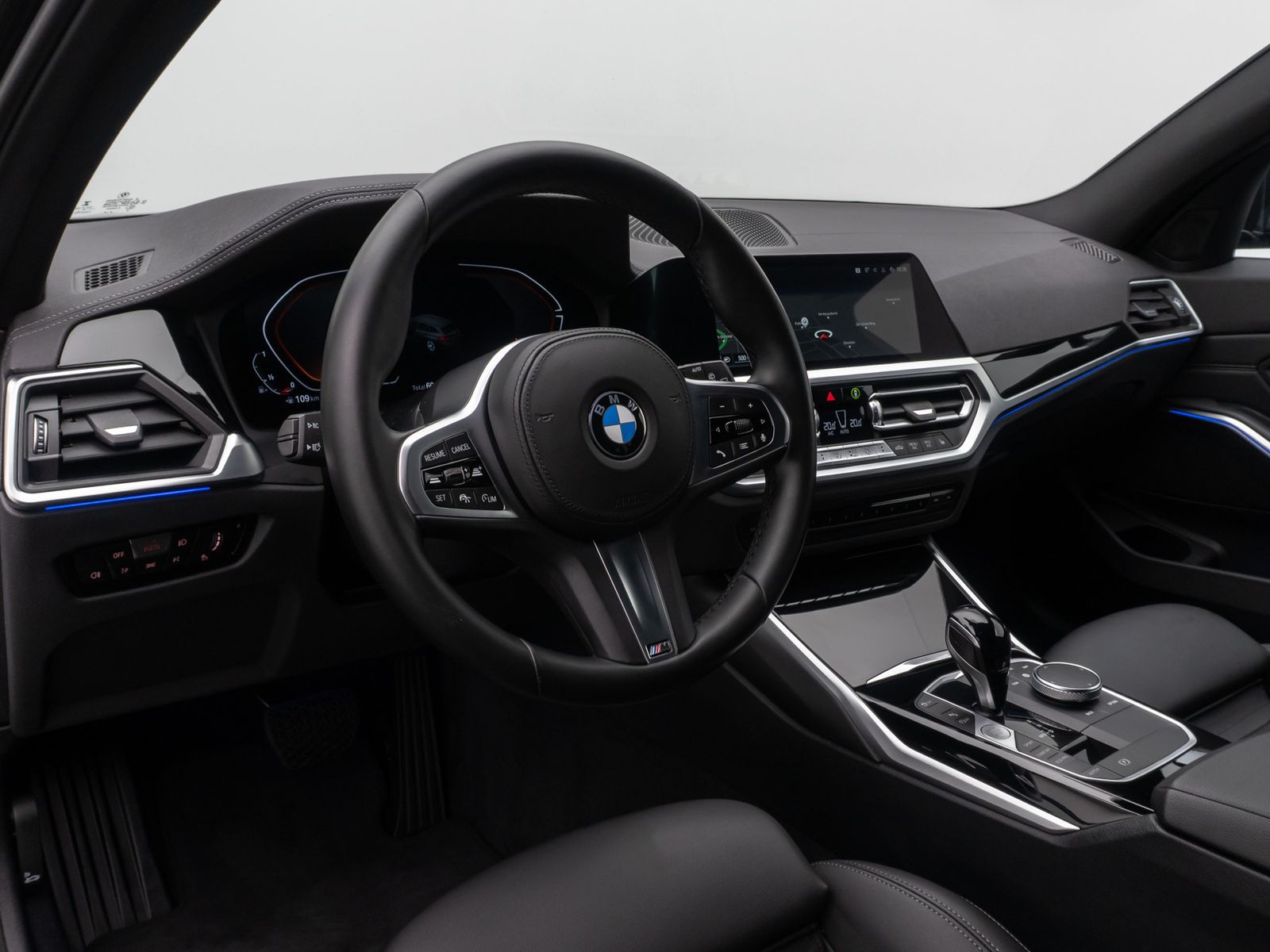 Fahrzeugabbildung BMW 318i Sport Line DAB Kamera Stop&go Laser HiFi