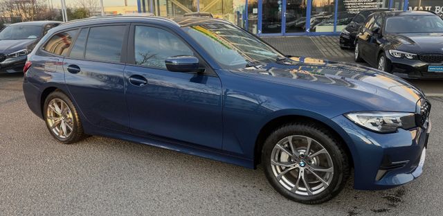 BMW 330 e A  xDrive  touring Advantage *LIVE PRO*