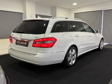 Mercedes E 200 - 5