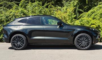 صورة 10 لـ 2021 Aston Martin DBX