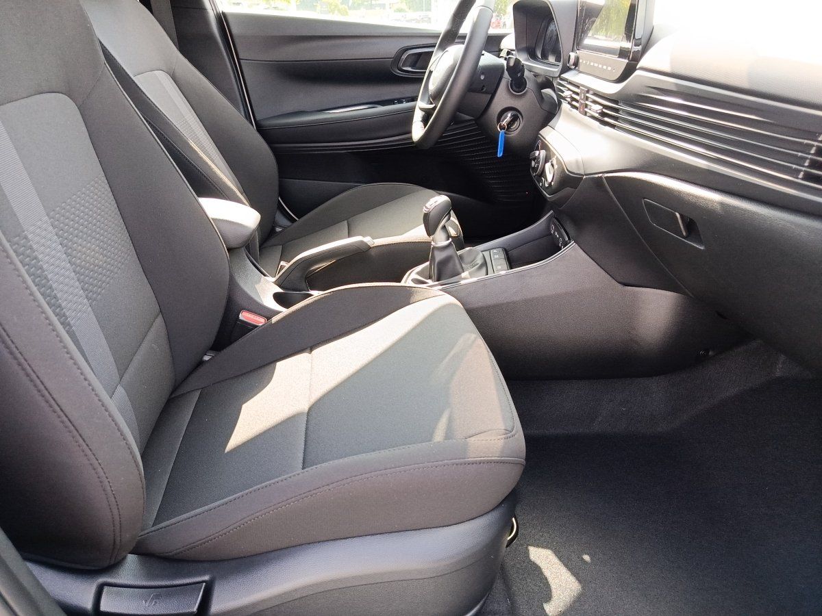 Hyundai i20 – Bild 12