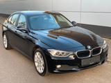 BMW 320 d Aut. 3er Limousine F30 + Xenon + PDC + AHK - BMW 3er Reihe: E30