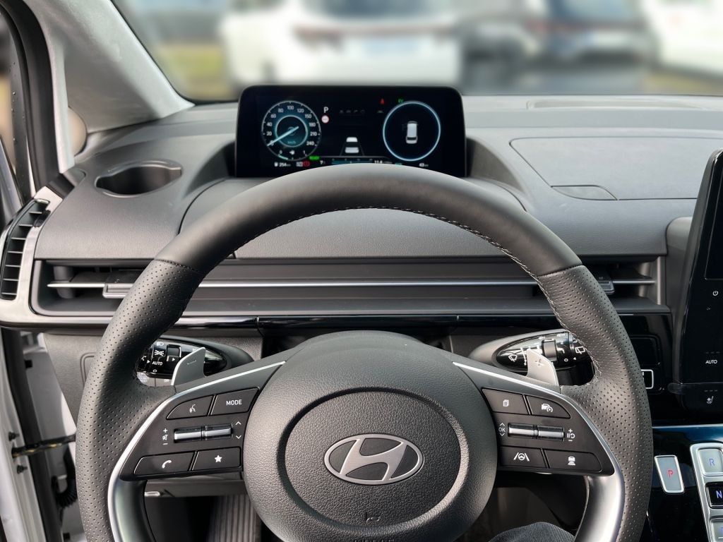 Hyundai Staria – Bild 8