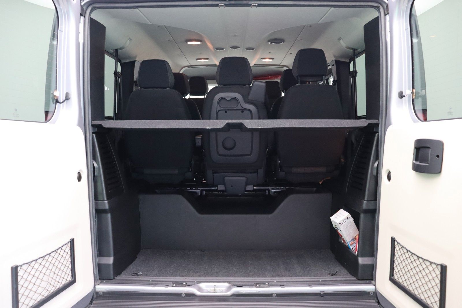 Fahrzeugabbildung Fiat Ducato 30 L1H1 2.2 Panorama - Komfort-Fahrersitz