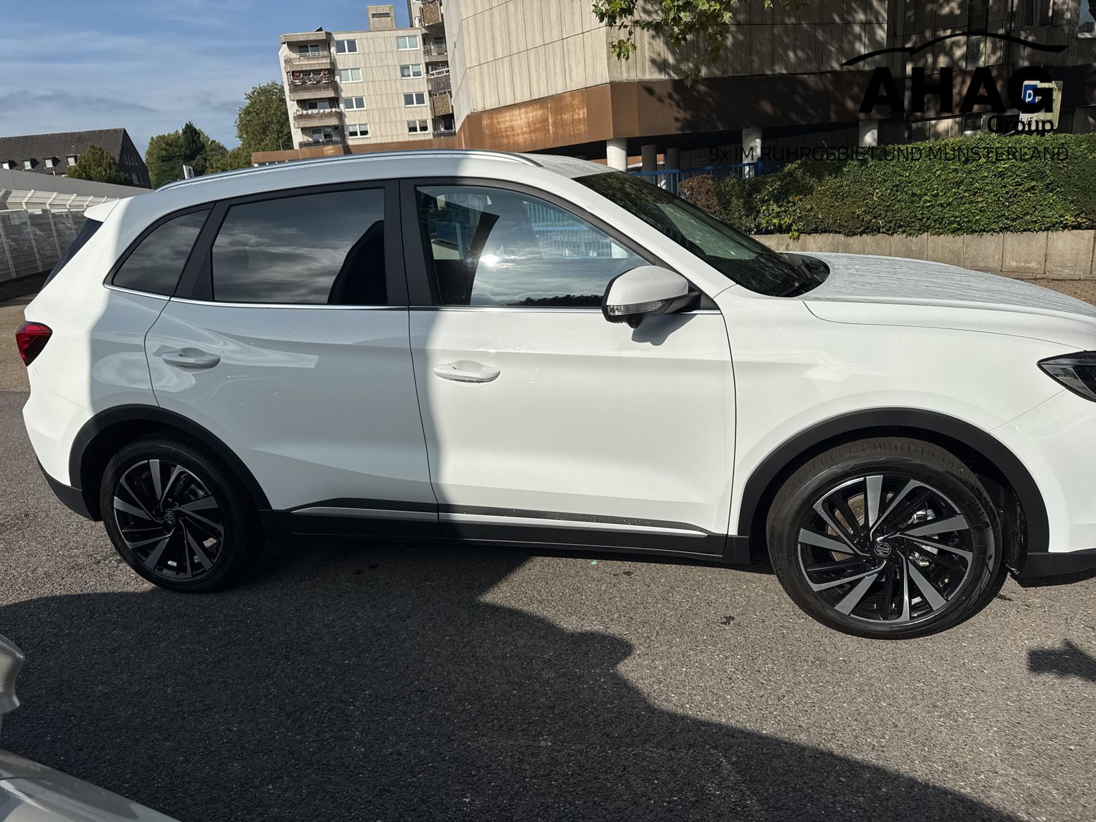 MG ZS