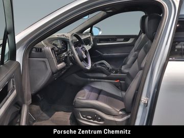 Porsche Cayenne - 12