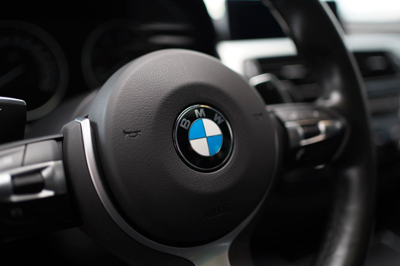 Fahrzeugabbildung BMW 320d xDrive Gran Turismo M-Sport +LED+HeadUp+AHK