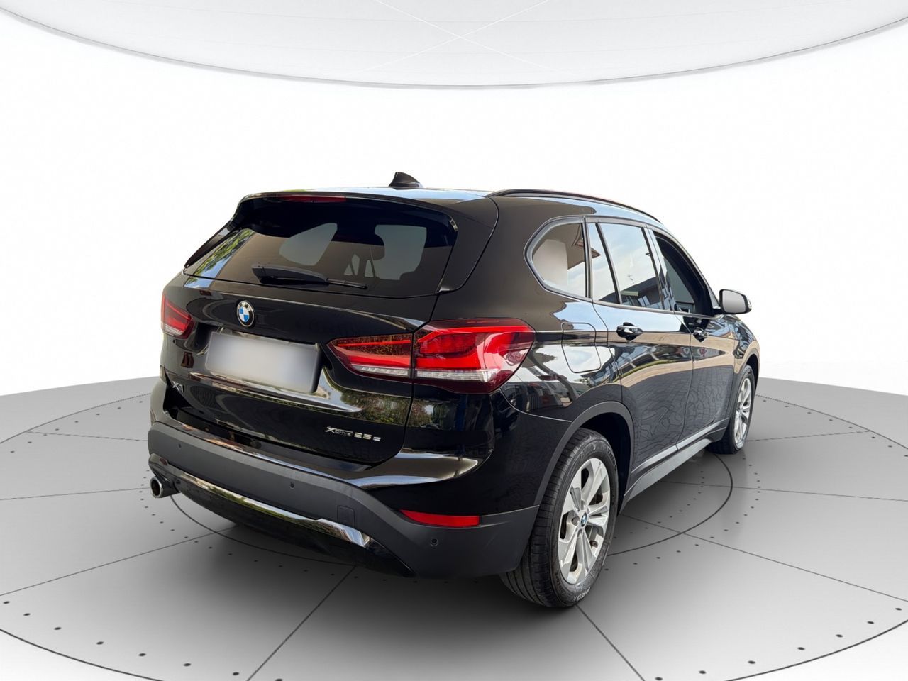 BMW X1 xdrive 25e Business Advantage auto imagem 3