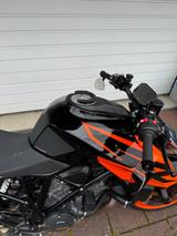 KTM 1290 Super Duke R 2.0 - KTM DUKE R