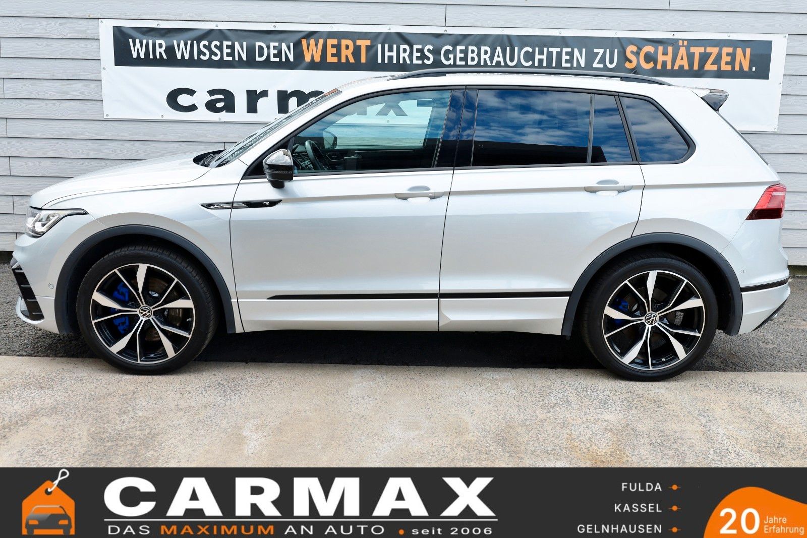 Fahrzeugabbildung Volkswagen Tiguan R 4M Leder,Navi,LED,PanDach,Harman/K,Memo