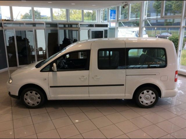 Volkswagen Caddy Maxi Life 1,6l Klima Sitzheiz TÜV NEU !